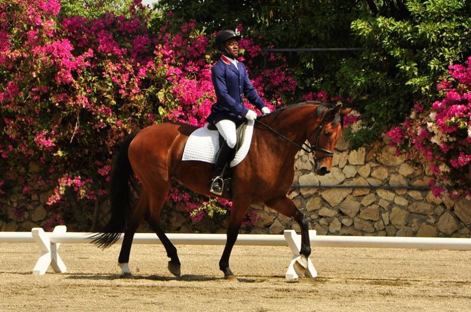Elizabeth Landers coaching dressage in Haiti